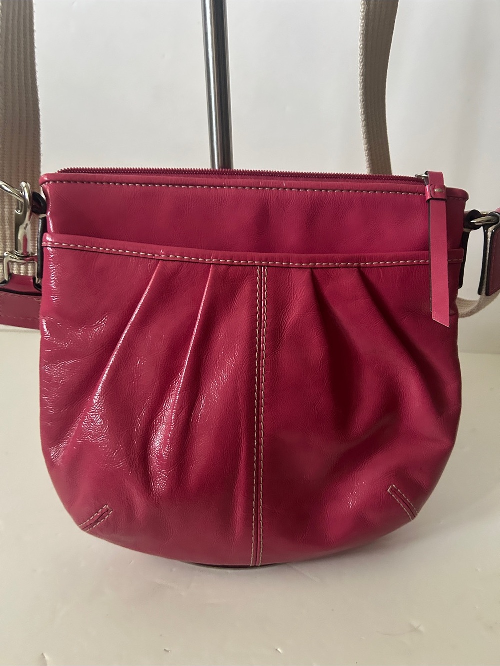 Coach Pink Leather Crossbody Bag Glossy Adorable Excellent Condition Boho Y2K